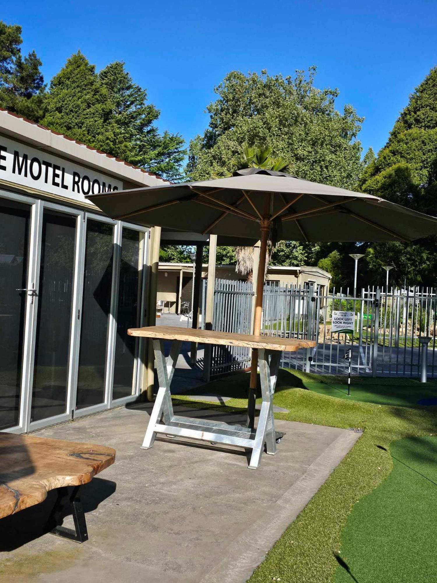 The Bright Motor Inn Exterior foto